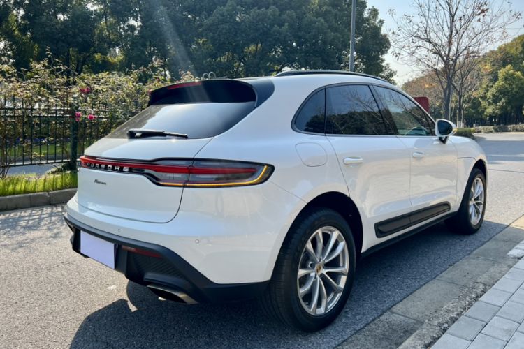 Used Porsche Macan 2024 Macan 2.0T