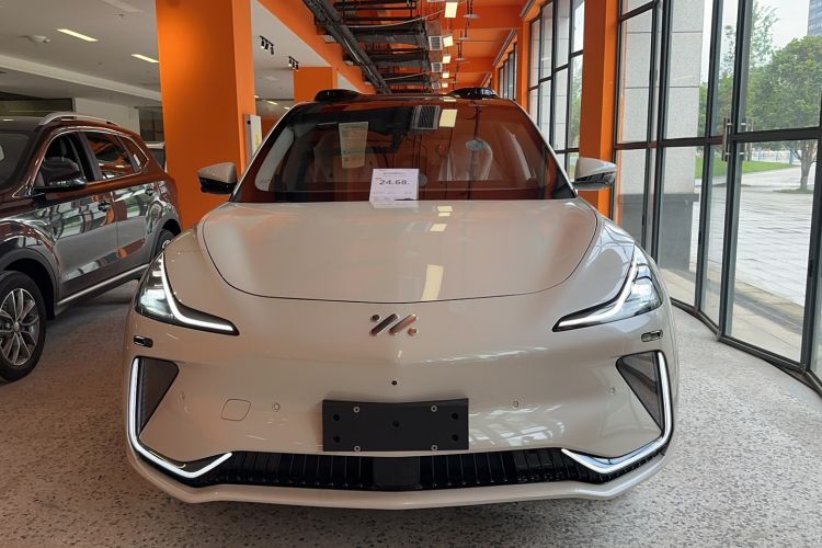 Used IM LS7 2024 90 kWh Max Elite Rear-Drive Version Exterior 1