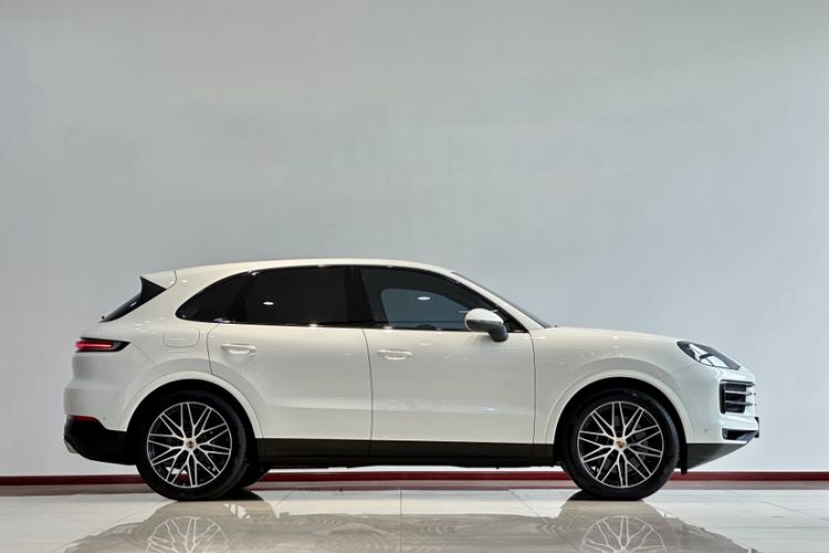 Used Porsche Cayenne 2025 Cayenne 3.0T Dream-Chasing Edition Exterior 3