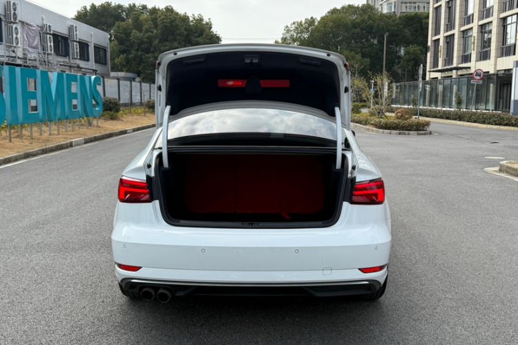 Used Audi A3 2019 Limousine 35 TFSI Ambition China V