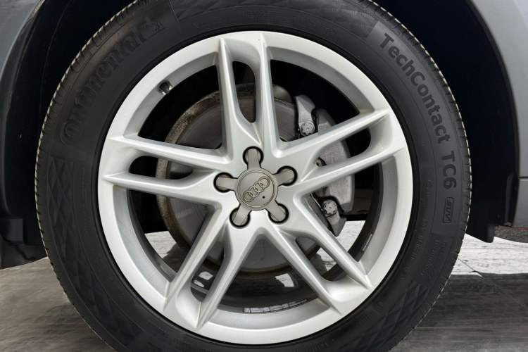 Used Audi Q5 2017 Plus 40 TFSI Technology Model