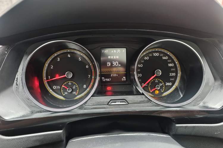 Used Volkswagen Tiguan L 2019 Updated Version 330TSI Automatic Two-Wheel Drive Panoramic Comfort Edition China VI Standard