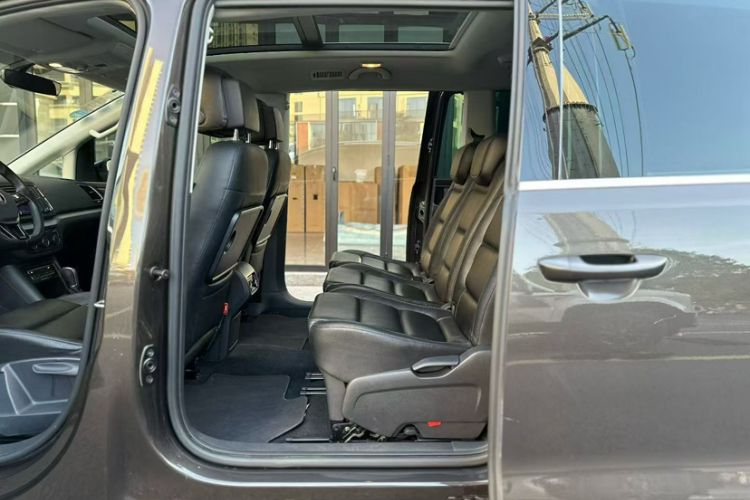 Used Volkswagen Sharan 2018 380TSI Comfort Edition 7-Seater
