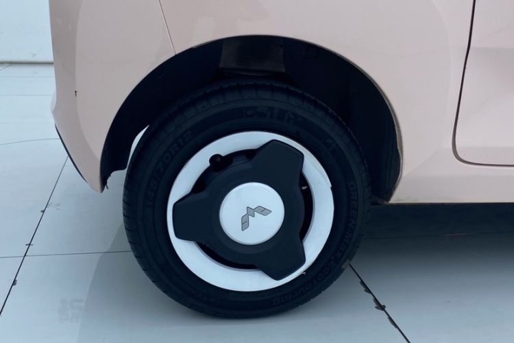 Used Wuling Hongguang MINIEV 2022 Macaron Premium Model – Lithium Iron Phosphate
