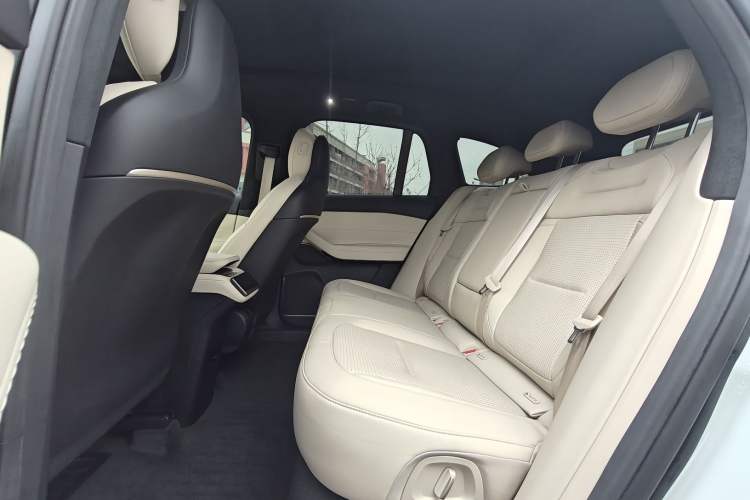 Used Nio ES6 2023 75 kWh