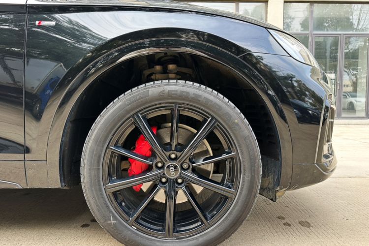 Used Audi Q5L 2022 40T Fashionable and Dynamic Model