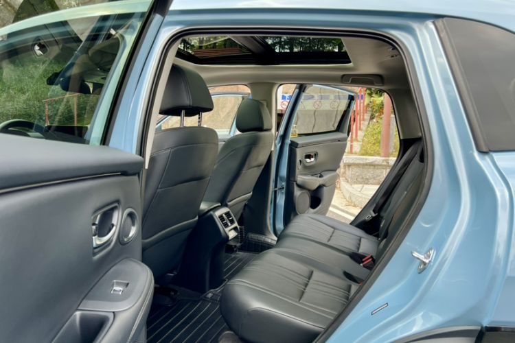 Used Honda ZR-V 2023 2.0L eHEV Sharp - Deluxe Edition
