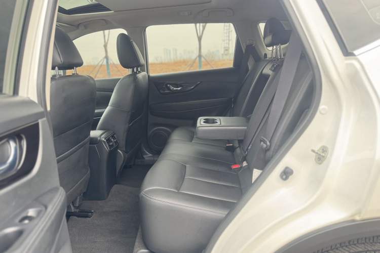 Used Nissan X-Trail 2021 2.0L CVT 2WD XL ITS SmartConnect Comfort Edition Interior 3