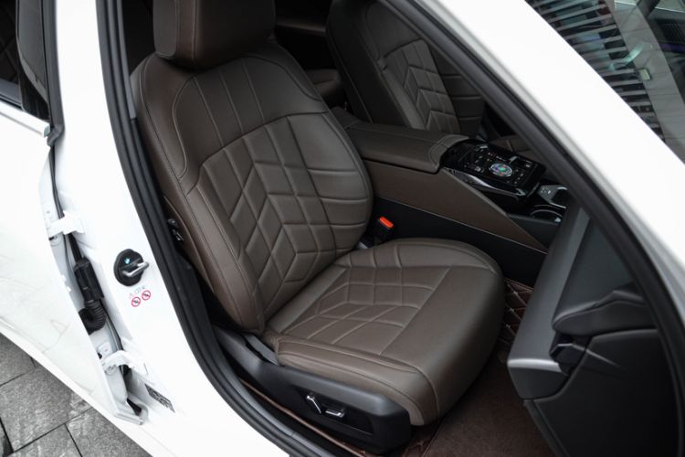 Used BMW 5 Series 2024 530Li Leading Model M Sport Package
