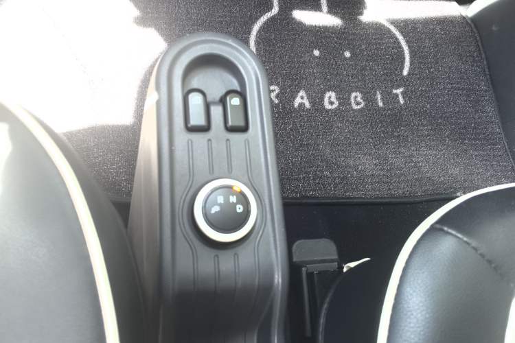 Used Wuling Hongguang MINIEV 2021 Macaron Fashion Model Lithium Iron Phosphate