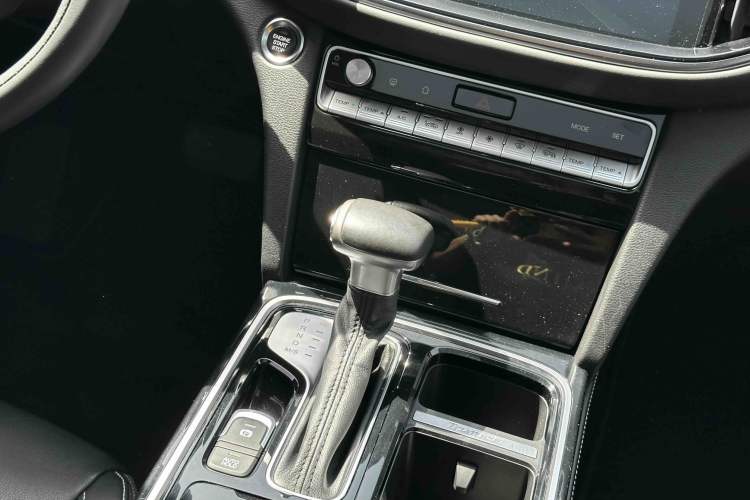 Used GAC Trumpchi GS8 2020 390T Two-Wheel Drive Luxury Edition (7 Seats) Interior 2