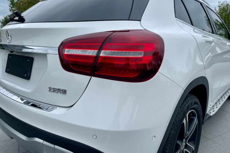 Used Mercedes-Benz GLA 2018 GLA 200 Fashion Model