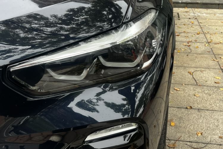 Used BMW X5 2021 xDrive30i M Sport Package Exterior 7