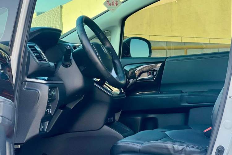 Used Honda Odyssey 2018 2.4L Smart Edition
