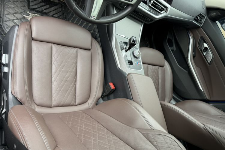 Used BMW 3 Series 2022 Restyled 330Li xDrive M Sport Night Edition Package Interior 8