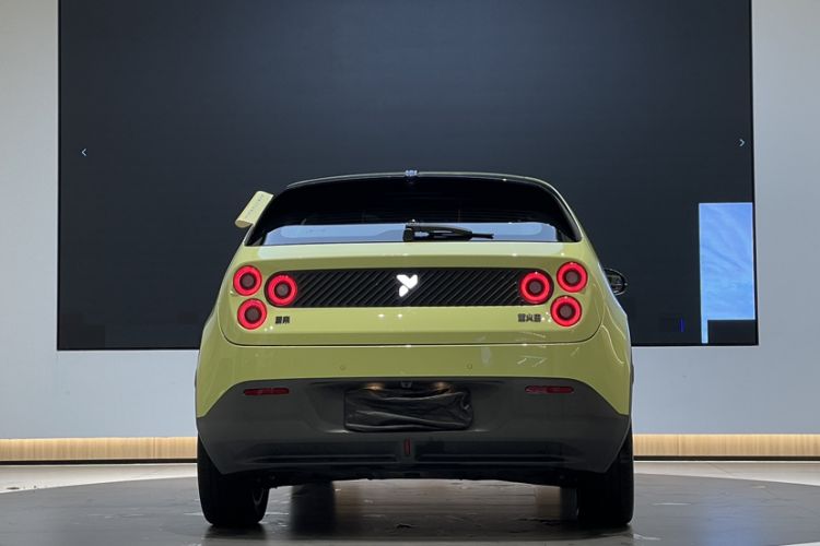 Used firefly 2025 Free Edition
