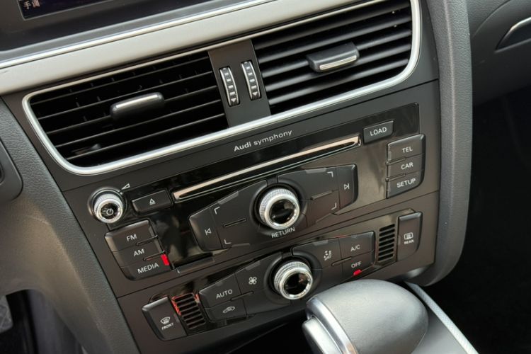 Used Audi A4L 2016 30 TFSI Collector's Edition Automatic Comfort Model