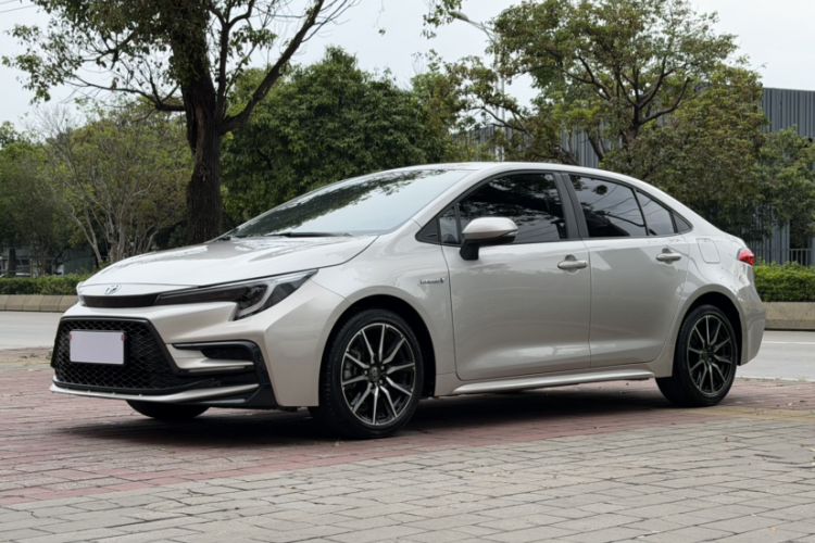 Used Toyota Levin 2023 Smart Electric Hybrid Dual-Engine 1.8L Sport Edition