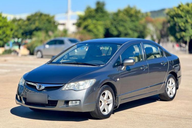 Used CIIMO 2012 1.8L Automatic