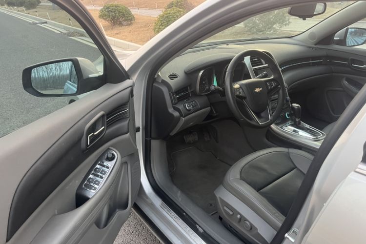 Used Chevrolet Malibu 2012 2.0L Automatic Luxury Edition
