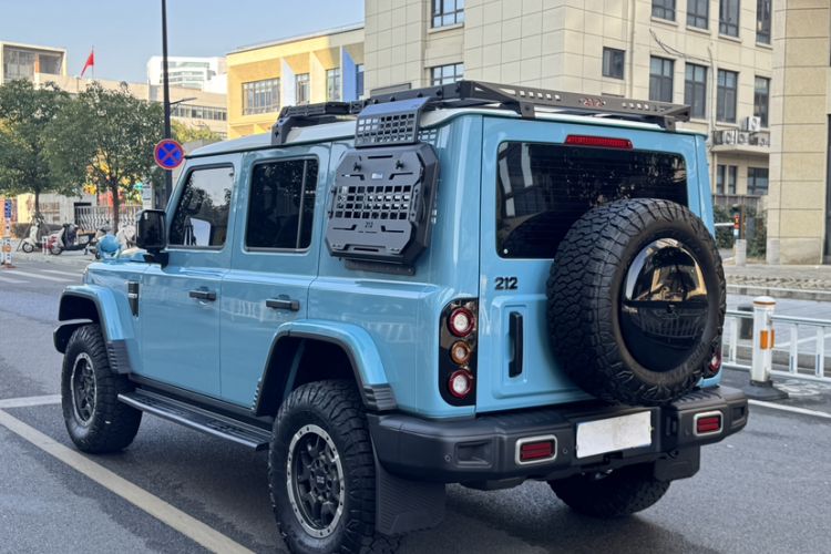 Used 212 T01 2025 2.0T Changfeng
