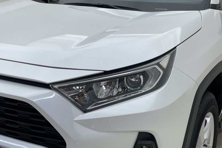 Used Toyota RAV4 2024 2.0L CVT Two-Wheel Drive Urban Edition
