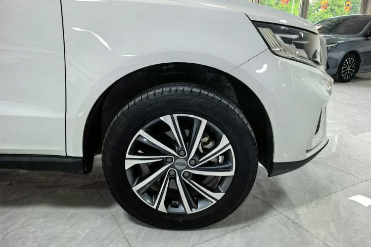 Used Geely Auto Vision X6 2020 1.4T CVT Luxury Edition
