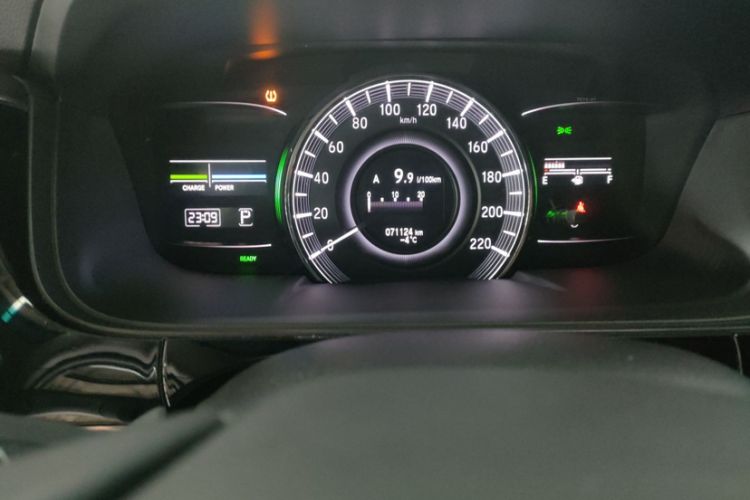 Used Honda Elysion 2019 2.0L Hybrid Luxury Edition
