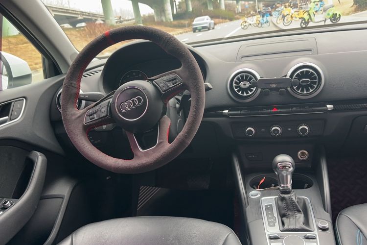 Used Audi A3 2020 Limousine 35 TFSI Fashion Edition China VI Emission Standard