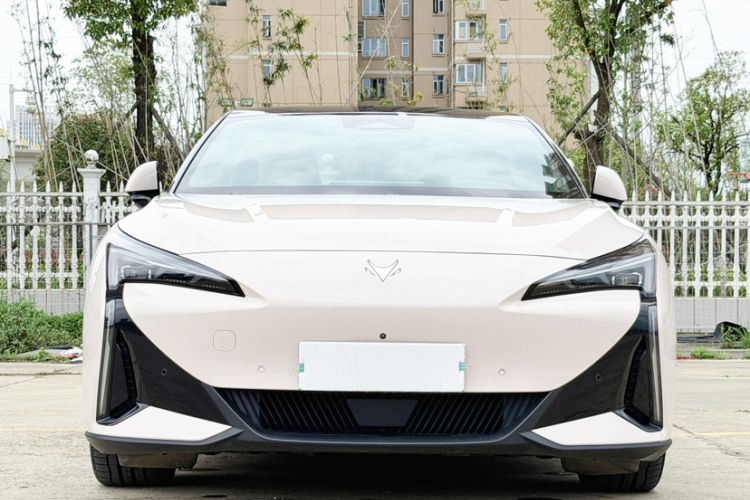 Used ARCFOX Alpha S5 2024 560MAX 185kW Exterior 5