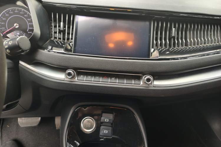 Used Haval H2s 2018 Blue Label 1.5T Dual-Clutch Fashion Edition