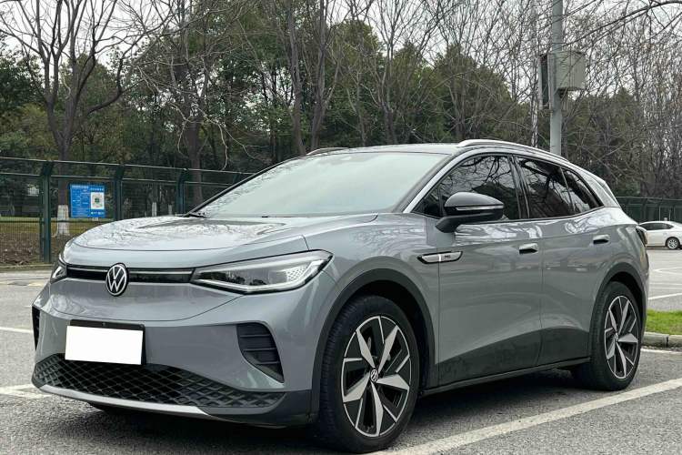 Used Volkswagen ID.4 CROZZ 2021 Long-Range PRO Two-Wheel Drive Version
