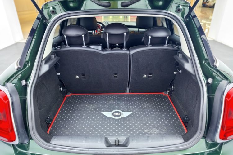 Used MINI 2015 1.5T COOPER Excitement Five-Door Edition Interior 2