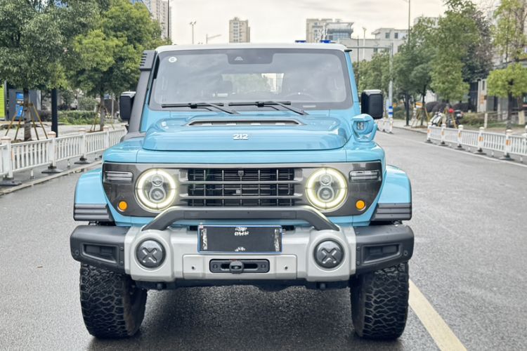 Used 212 T01 2025 2.0T Changfeng