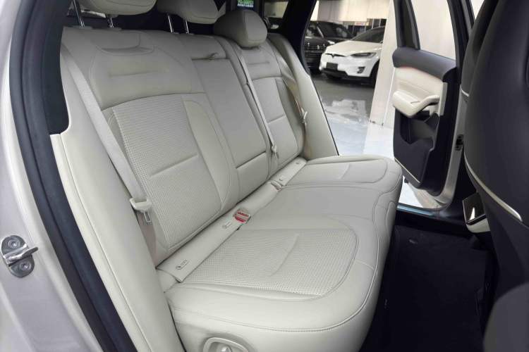 Used Nio ES6 2024 75 kWh