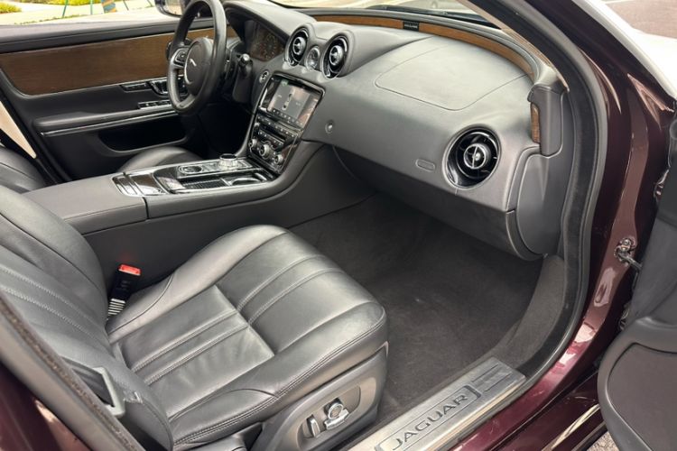 Used Jaguar XJ 2018 XJL 3.0 SC Two-Wheel-Drive Elegant Business Edition