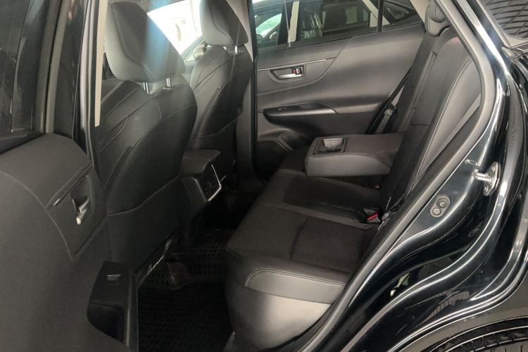 Used Toyota Venza 2022 Dual-Engine 2.5L CVT Two-Wheel Drive Luxury Edition Interior 1