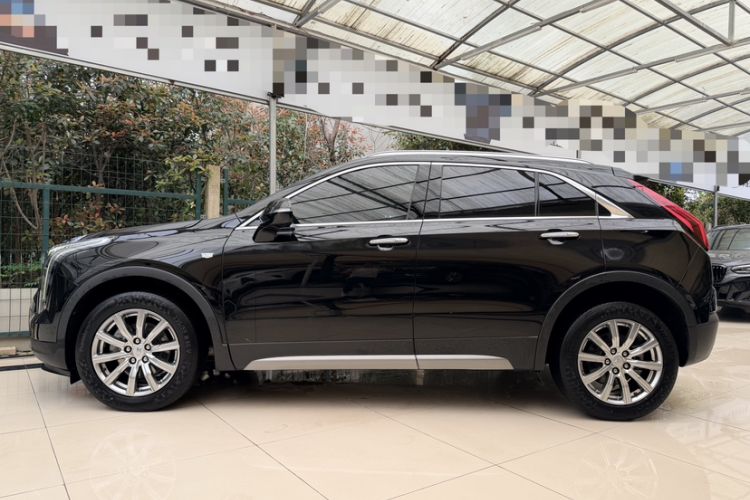 Used Cadillac XT4 2021 28T Two-Wheel Drive Leading Version Exterior 2