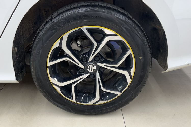 Used MG 5 2023 180 DVVT Manual Fashion Edition
