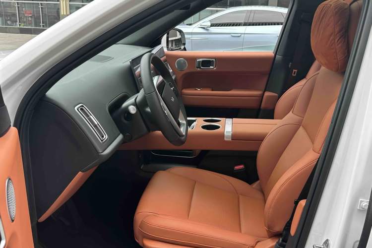 Used Li Auto L6 2024 Max Interior 4