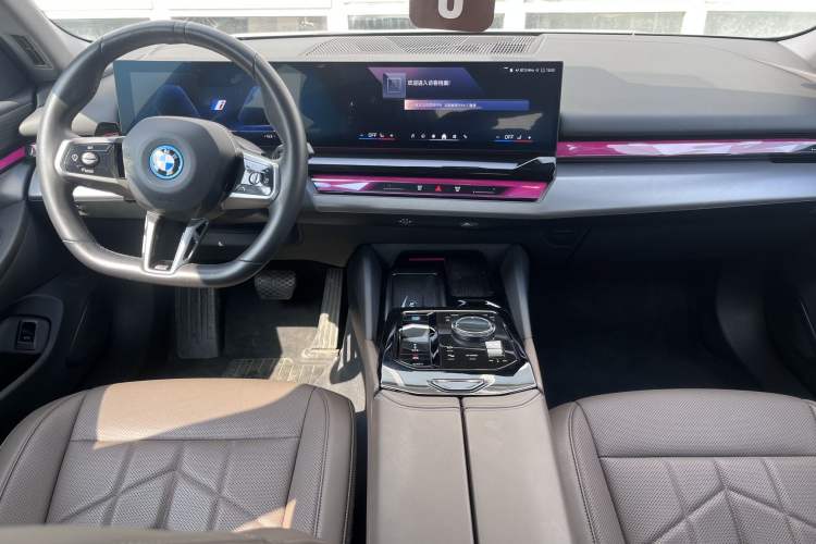 Used BMW i5 2024 eDrive 35L M Sport Package Audio And AC Panel