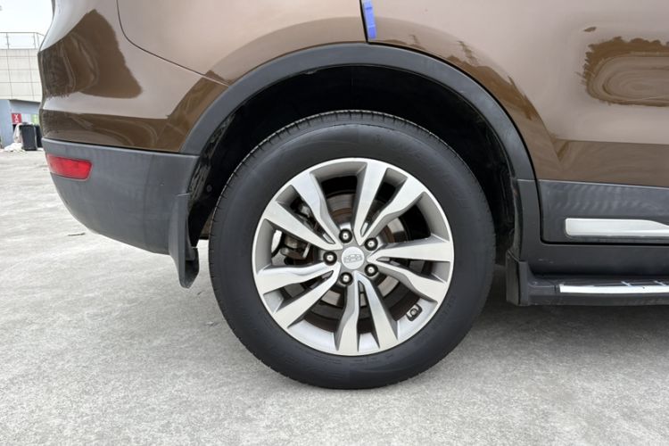 Used Geely Auto Emgrand X7 Sport 2016 1.8TD Automatic ZhiZun Version