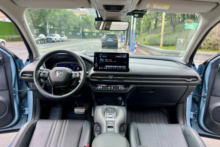 Used Honda ZR-V 2023 2.0L eHEV Sharp - Deluxe Edition
