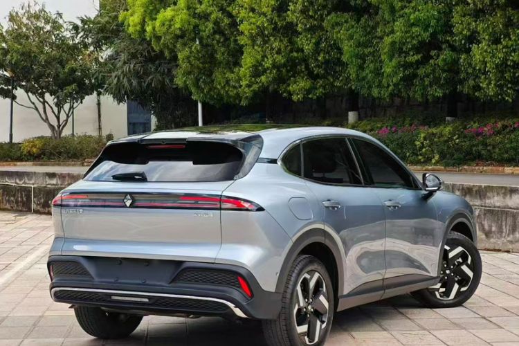 Used Baojun Yunhai 2024 140km Plug-in Hybrid Version
