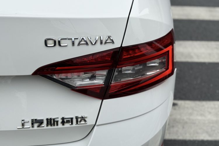 Used Skoda Octavia 2018 TSI230 DSG Luxury Edition
