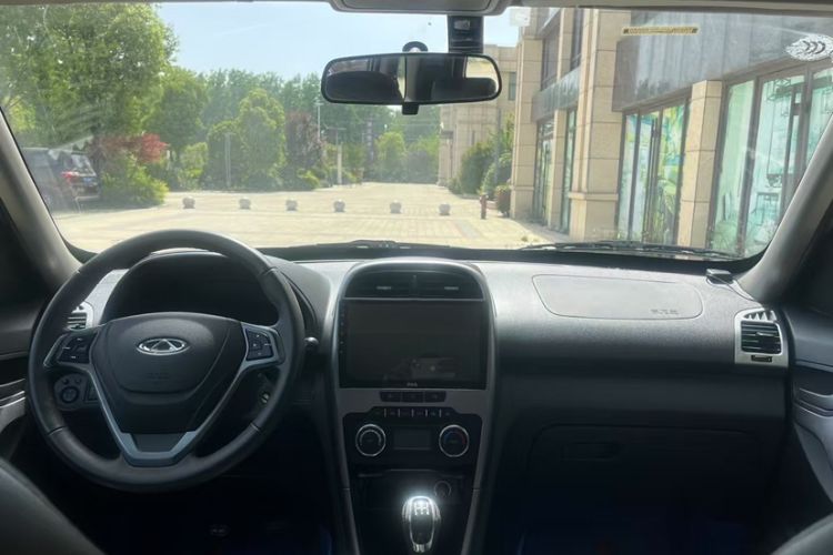 Used Chery Tiggo 3 2015 1.6L Manual Zhishang Commemorative Edition
