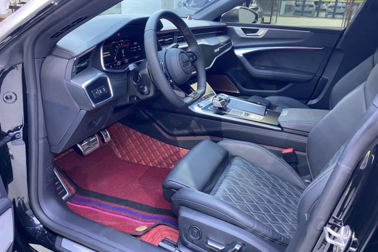 Used Audi A7 2024 55 TFSI quattro Prestige Edition
