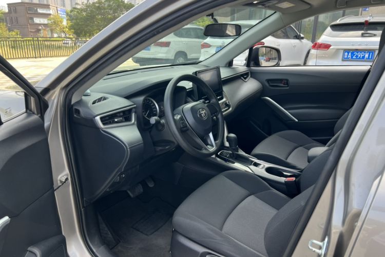 Used Toyota FRONTLANDER 2022 2.0L CVT Elite Edition