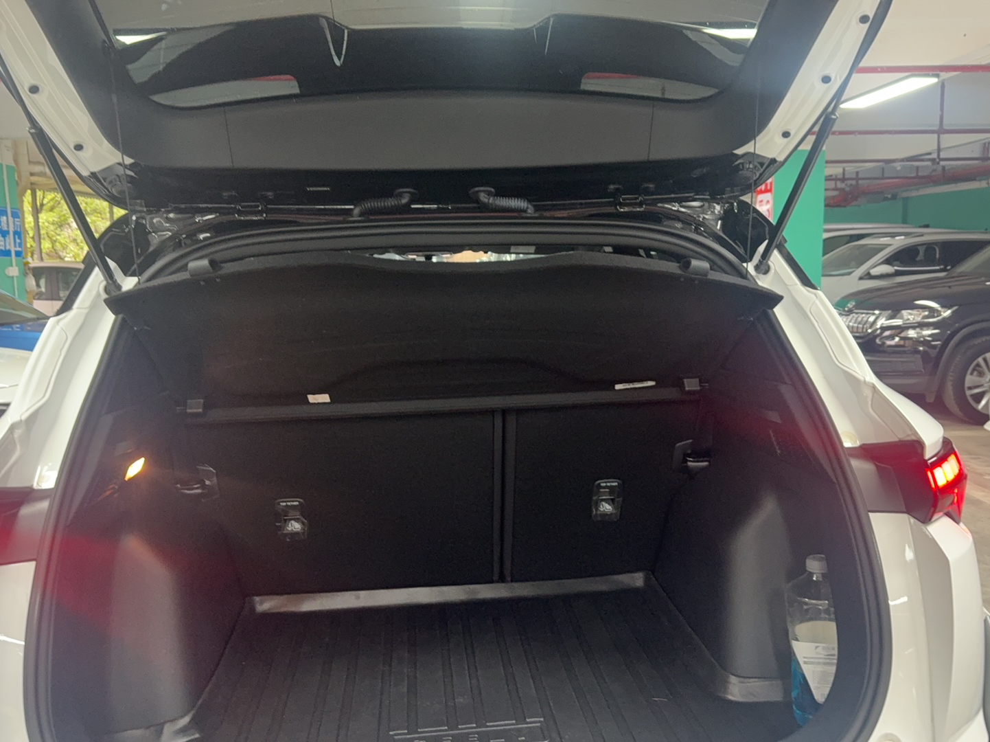 Geely Auto Coolray 2025 Bin Yue L 1.5TD DCT Star Diamond — снимка 14