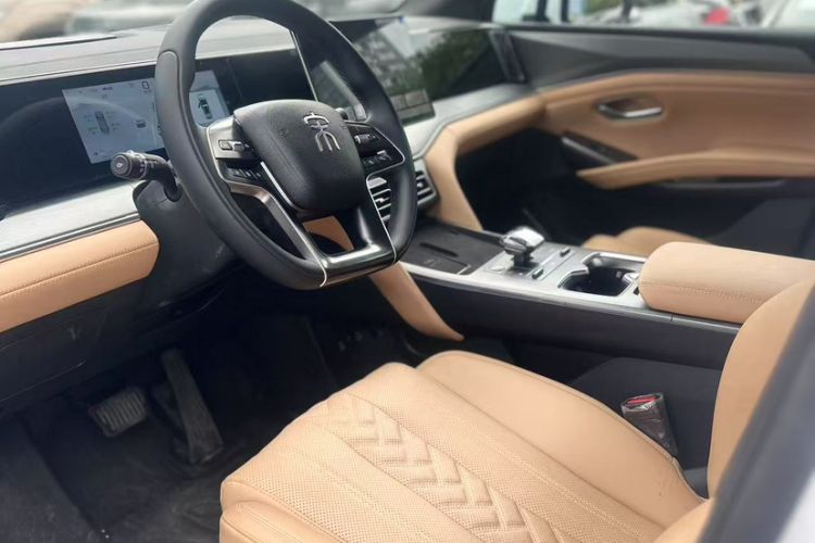 Used BYD Song L DM-i 2024 112 km Beyond Edition